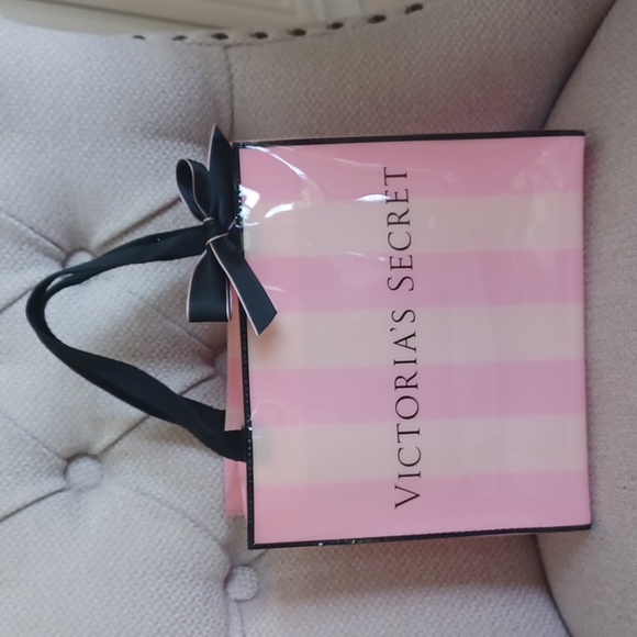 Victoria's Secret Handbags - Victoria's Secret Reusable Collector's Keepsake Thick Vinyl Gift Bag